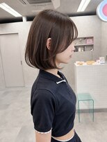 ヘルツ(Hz) 【Hz】伊藤 上品で可愛いワンカールボブ
