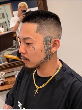 メゾンフォーメン 心斎橋店(Maison for men) バズカット　ハイフェード　スキンフェード