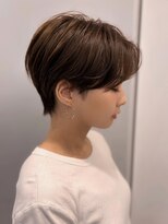ウル(uru) 【ショート/坂本】大人可愛いクールハンサムショート20代30代