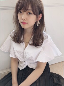 インビテーション(invitation) 【invitation】ミルクティーベージュでふんわり髪に♪＠マイコ