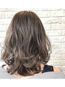 ノット 成田公津の杜(Knot) 外ハネミディアム×透明感グレージュ