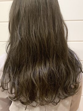 シュシュバイジャガラ 千葉駅北口店(chou chou byJAGARA) カーキグレージュ/マッシュショート/フェザーバング/ボブ[千葉]