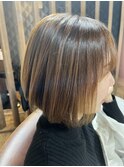 ショートボブ