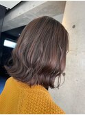 ブラウンベージュ