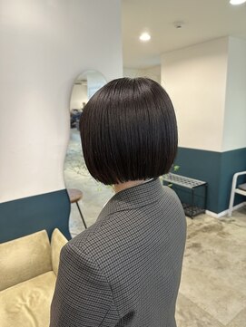 ヘアーブレイス(hair brace) ちょい重めミニボブ【荒井悠葵】