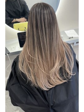 リュストル 町田(LUSTRE) ブロンドバレイヤージュカラー