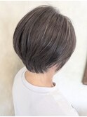 くびれショートボブ/40代/50代/白髪ぼかし