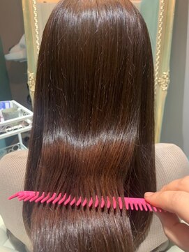 ロアゾブルーミュージアム(L'oiseau Bleu museum) 髪質改善ハーブ