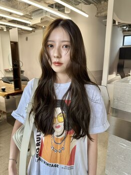 ステン(sten)の写真/丁寧なカウンセリングとこだわりの内装で、ゆったりと落ち着いて施術を受けられるのが魅力です♪