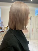 モナバイルーブル(MONA by Louvre)&nbsp;【MONA名古屋駅/名駅】ハイトーンボブ/デザインカラー