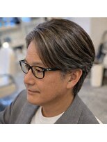 ラムデリカ(LUMDERICA)&nbsp;40代、50代にオススメ白髪を活かすハイライトカラー