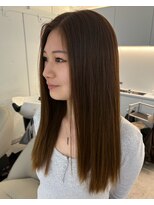 ノラ ウメダ(NORA UMEDA) ワンカラー透明感ブラウンブリーチ履歴活かしグラデーション