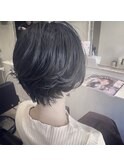 ひし形シルエットショートボブ