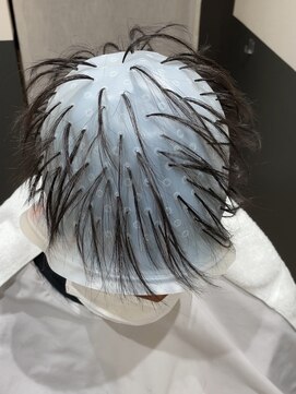 ポルテオム(PORTE HOMME) 【解説】メッシュキャップハイライトツーブロック