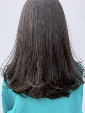 ネウィ 京橋(newi) 【 newi 京橋 】グレージュ/透明感/グレー/ミルクティー