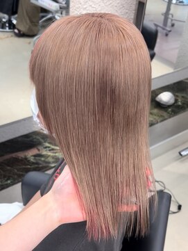 ペレ 栄店(PELE) 斜めバング/グレージュカラー/デザインカラー/栄/名駅