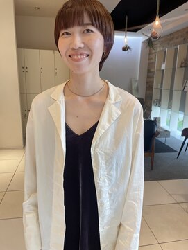 バディ ヘア フレス(BUDDY HAIR FRAIS) 柔らかオレンジベージュのマッシュショート