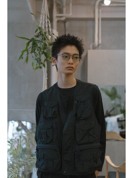 トゥ(TOE) スパイキーショート