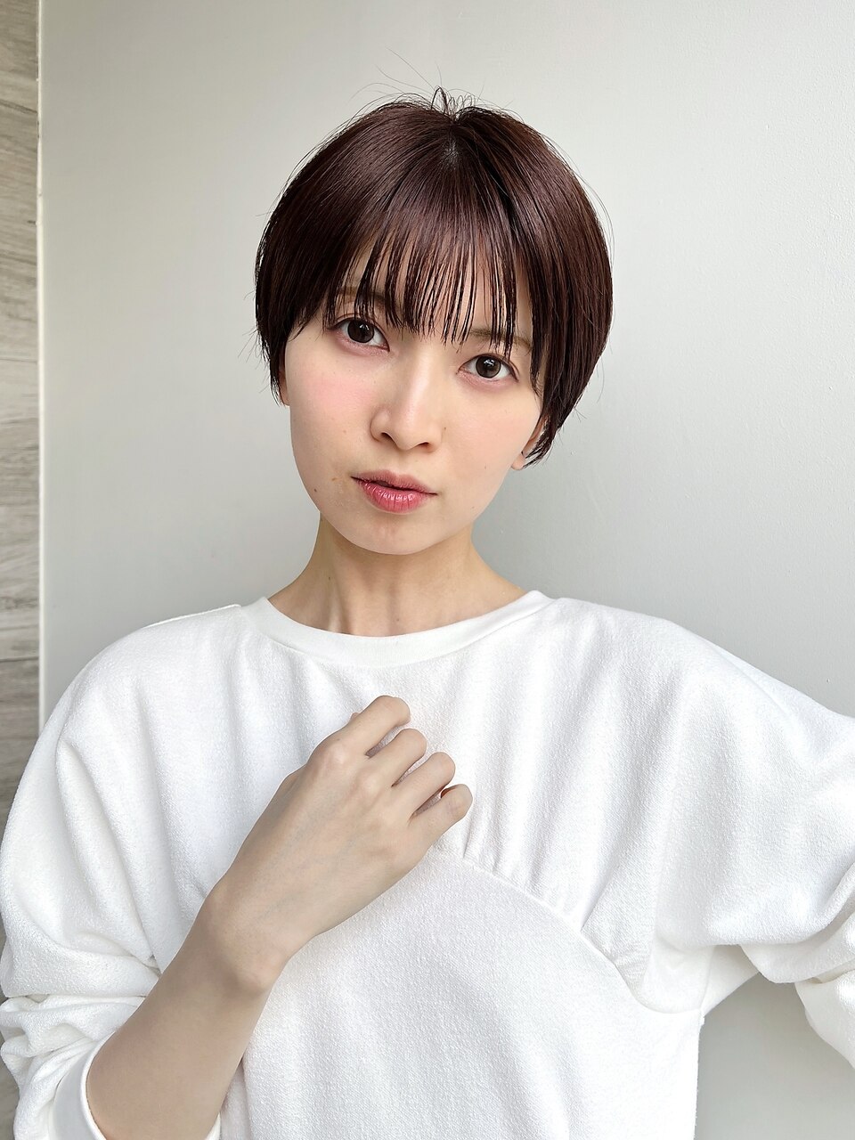 大人ショート丸みひし形丸顔絶壁面長エラ張りマッシュK1217