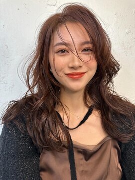 ロミー 本厚木(ROMMY.) 顔周りレイヤー小顔クビレイヤーロングウルフ本厚木