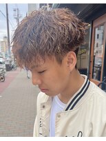 フリーク バーバーショップ 都島店(FREAK BARBER SHOP) 王道ツイストスパイラルパーマツーブロックマッシュ