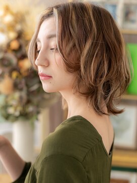 カバーヘア ブリス 志木南口駅前店(COVER HAIR bliss) 外国人風ハイライトグラデーションボブTb6志木10代20代30代