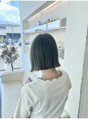 オリーブブラウン
