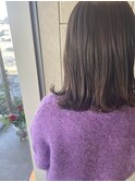 冬にも春にも合うベージュ