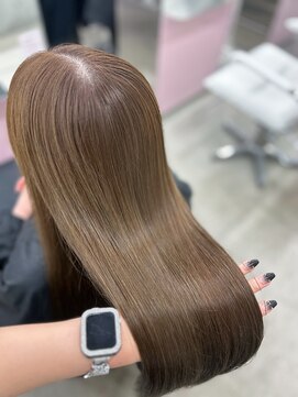 エヌアイ オモテサンドウ(ni omotesando) オリーブベージュ♪♪  ブリーチなしダブルカラー