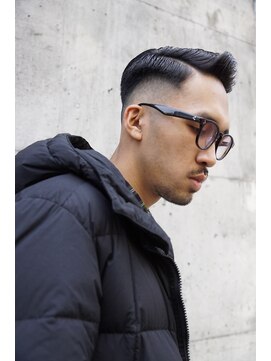 アストラ(ASTRA) 札幌大通駅/MEN'S/メンズカット/メンズパーマ/フェードカット