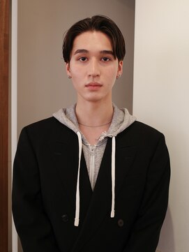 MAKE'S men's 表参道/原宿/メンズカット/メンズパーマ【メイクス メンズ 】 メンズセンターパートウルフカットツイストスパイラルパーマ黒髪