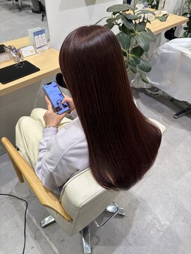 暗めレッドカラー/ローレイヤー