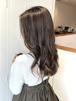 スリー(THREE)&nbsp;ハイライト/ベージュ