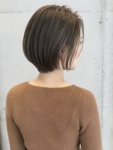 グラビートーキョー(GRABY tokyo)&nbsp;丸みとくびれが可愛い♪大人のショートボブ