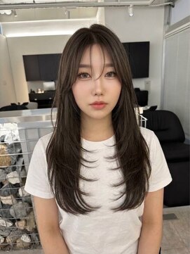 モアナ バイ ヘッドライト 上田店(Moana by HEADLIGHT) Moana上田#ハッシュカット#ロングレイヤー#グレージュ