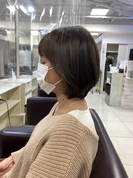 ザナドゥー 上野店(Xanadu) 丸みボブ