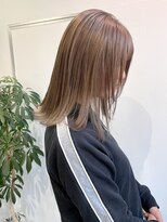 イル(ill)&nbsp;ミルクティーベージュ ベージュカラー