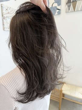 ジジ チーク 栃木(Gigi cheek) 大人女性に人気なシースルーハイライト！