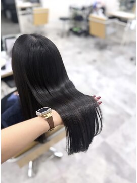 アチェロ(Acero.) ツヤ感たっぷりブルーブラック！！