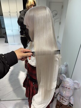 何よりも白く！最強のホワイトカラー