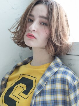 トッカ ヘアアンドトリートメント 難波店 ハンサムミディスタイル