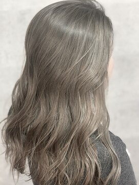 ヴィヴ(VIVE) バレイヤージュ!