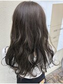 透明感たっぷり オリーブカラー