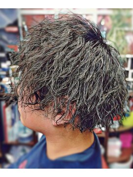 エターナル ETERNAL ツイストスパイラル ＆マッシュカット