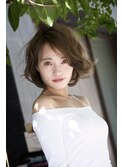 フェミニンボブ