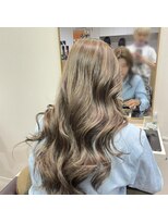 フェイス 石川町 (FACE)&nbsp;大人ハイライト × グレージュ