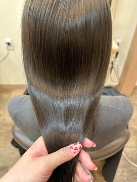 ベルプロッドバイアルター 千葉(bel. prod by aL-ter) 【bel.高野】グレージュカラー/シルキーベージュ/斜めバング