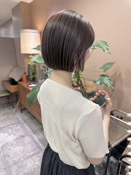 インビテーション 名古屋(invitation) ◎ミニボブ/透明感ベージュ