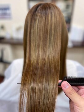 アローズ 玉名店(arose) ２０～40代髪質改善艶感ベージュハイライトロングレイヤー