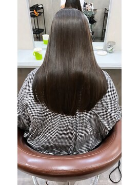 アンダーバーホワイト 広島 本通店(_WHITE) 酸性ストレート×オリーブベージュ